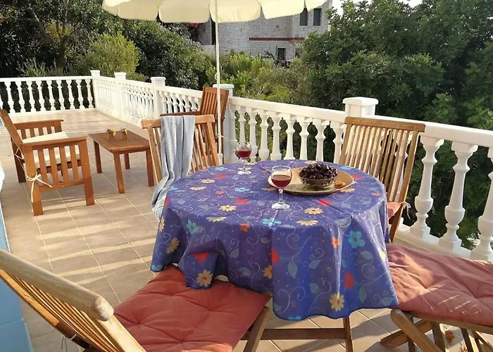 Appartamento Mola 2 *